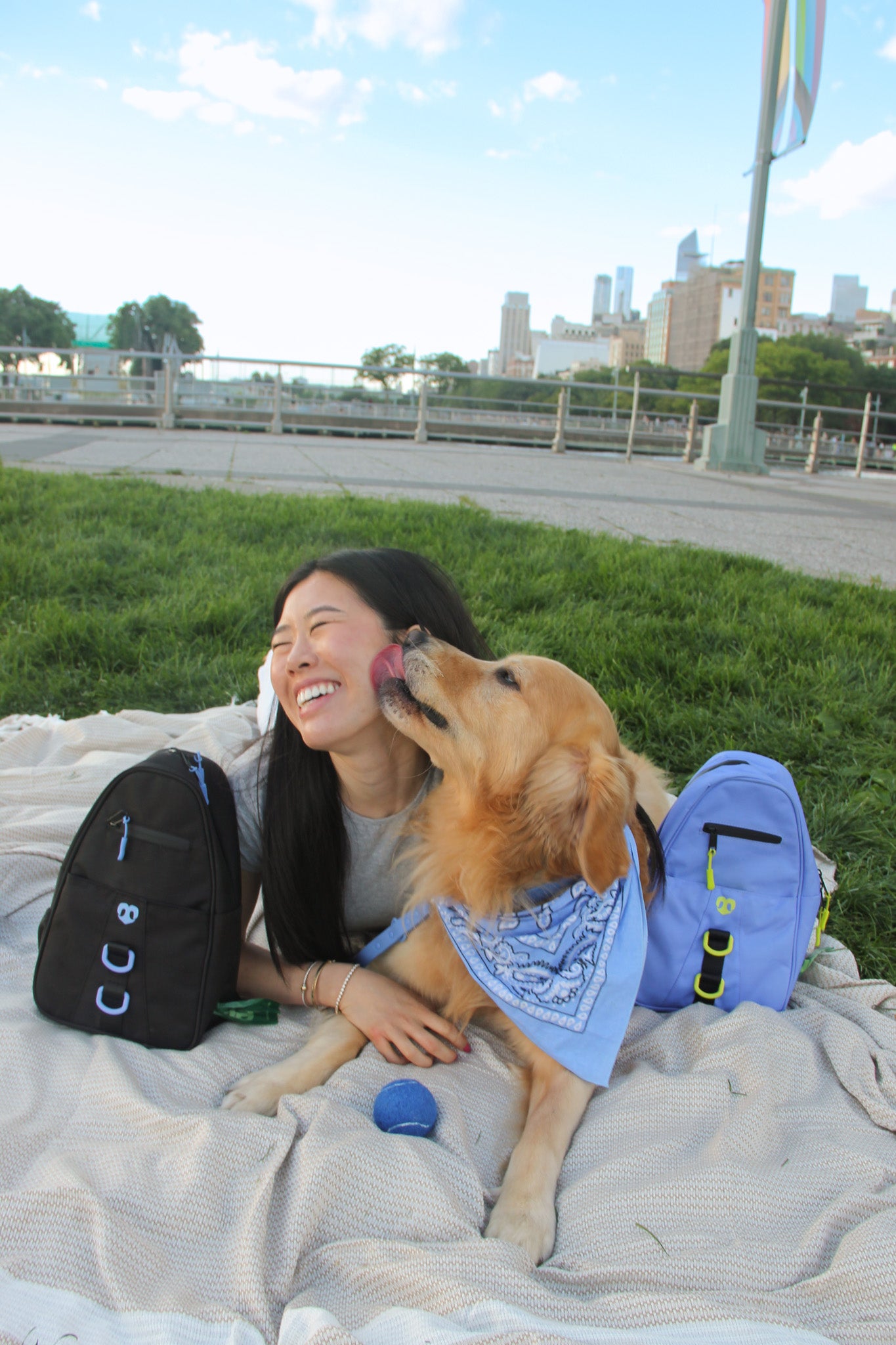 Molo Dog Walking Bag